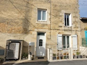 Place Sainte-Radégonde, Biard Vienne, Vienne Poitou-Charentes
