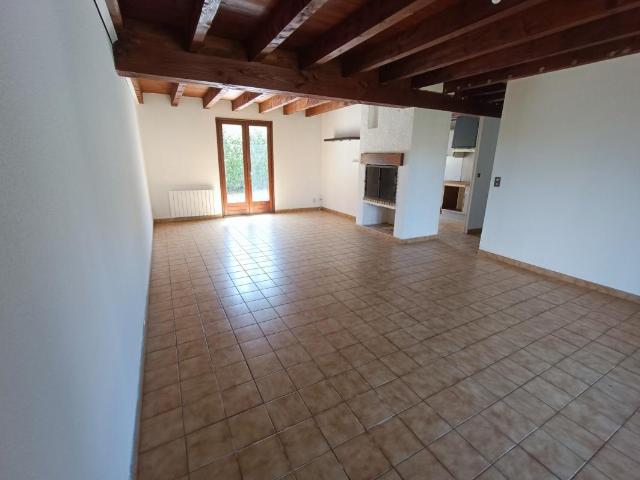 Maison 5 pièces, 109 m² à louer à Castelnaudary 11400