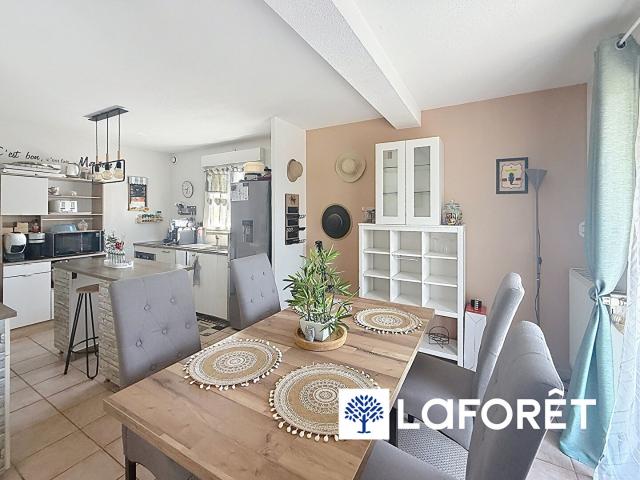 Maison 5 pièces, 109 m² à louer à L'Isle d'Abeau 38080