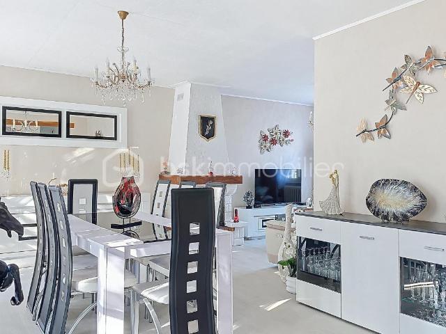 Maison 5 pièces 130 m²