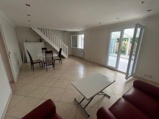 Maison 5 pièces 100 m²