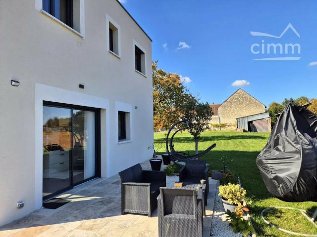 Maison 5 pièces 100 m²