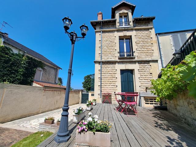 Maison 5 pièces 100 m²