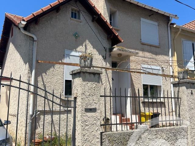 Maison 5 pièces 100 m²