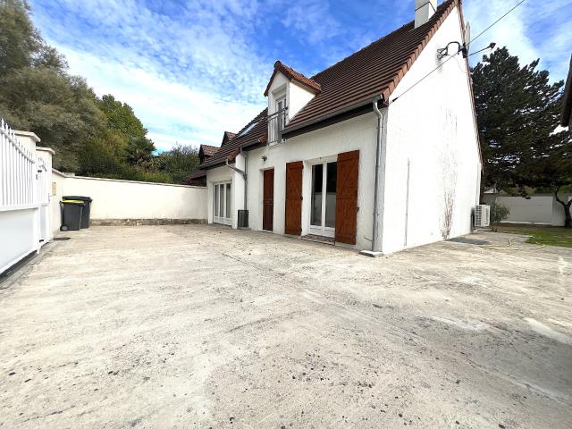 Maison 5 pièces 100 m²