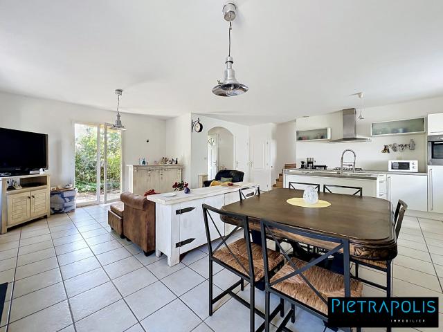 Maison 5 pièces 100 m²
