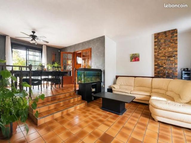 Maison 5 pièces 100 m²