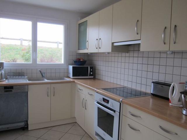 Maison 5 pièces, 100 m² à louer à Neydens 74160