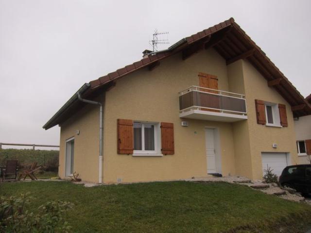 Maison 5 pièces, 100 m² à louer à Neydens 74160