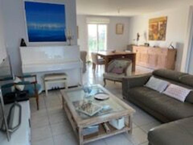 Maison 5 pièces, 100 m² à louer à Gradignan 33170