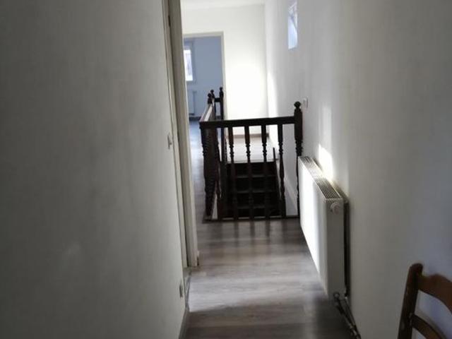 Maison 5 pièces, 100 m² à louer à Lille 59000