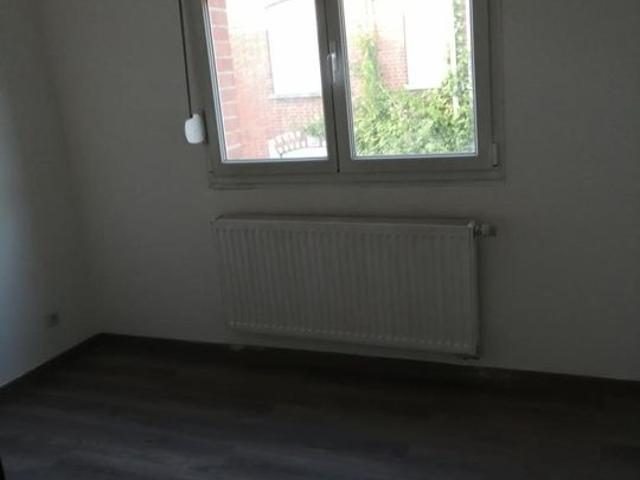 Maison 5 pièces, 100 m² à louer à Lille 59000