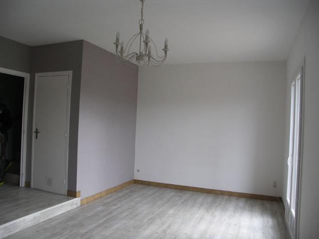 Maison 5 pièces, 100 m² à louer à Saint Flour 15100