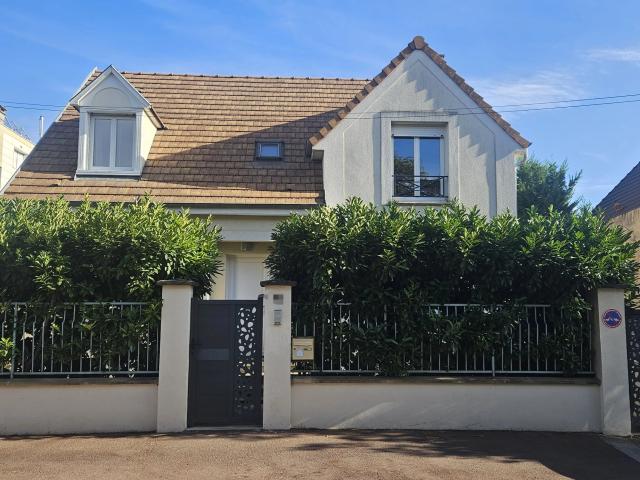 Maison 5 pièces 101 m²