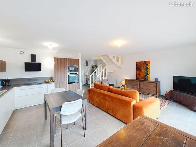 Maison 5 pièces 101 m²