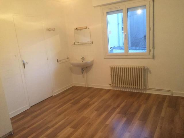 Maison 5 pièces, 101 m² à louer à Angers 49000