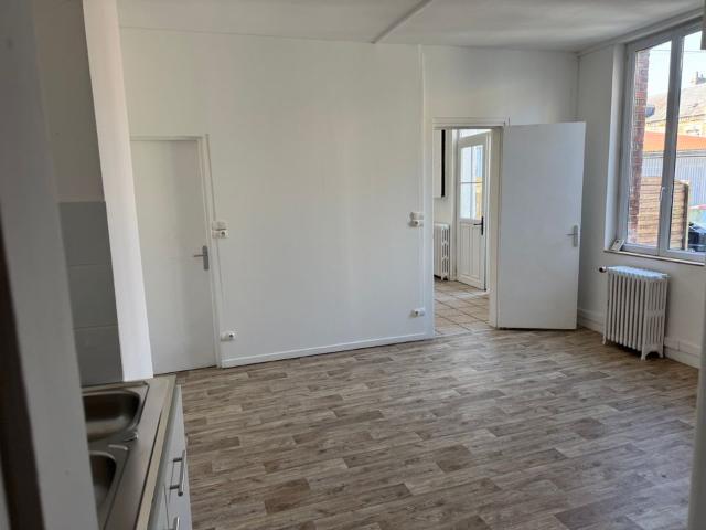 Maison 5 pièces, 101 m² à louer à Caudebec lès Elbeuf 76320