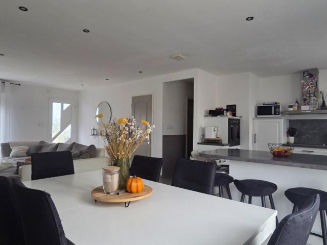 Maison 5 pièces 102 m²