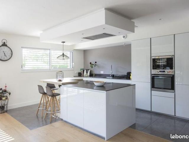 Maison 5 pièces 102 m²