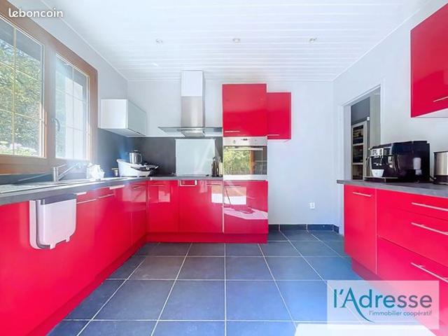 Maison 5 pièces 102 m²