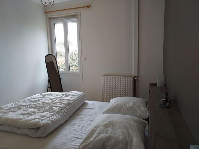Maison 5 pièces, 102 m² à louer à Pessac 33600