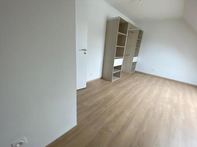 Maison 5 pièces, 102 m² à louer à Saint Étienne de Montluc 44360