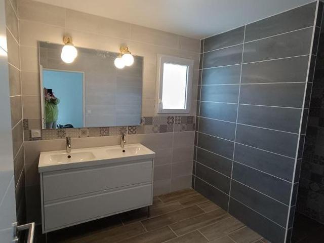 Maison 5 pièces, 114 m² à louer à Civrac de Blaye 33920