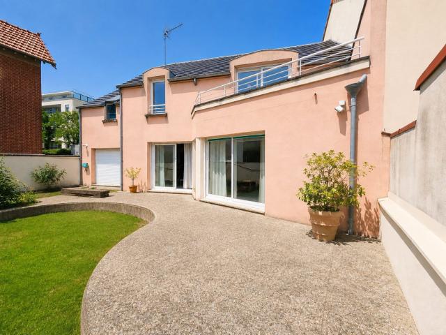 Maison 5 pièces 115 m²