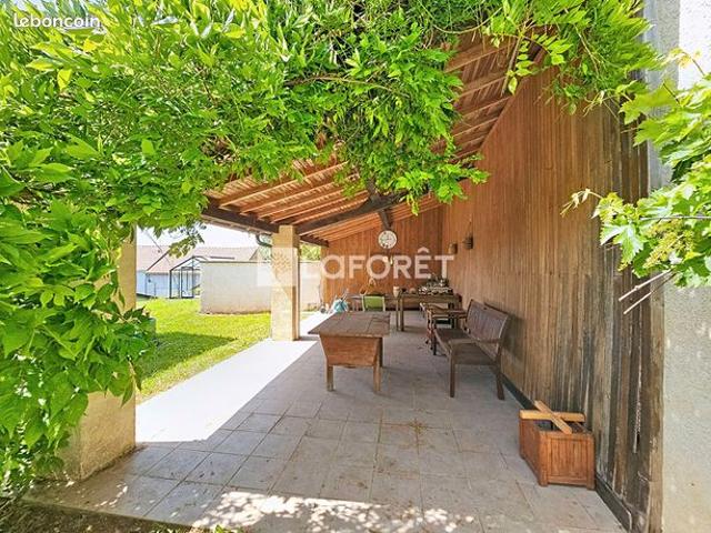 Maison 5 pièces 116 m²