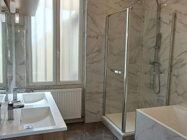 Maison 5 pièces, 116 m² à louer à La Celle Saint Cloud 78170