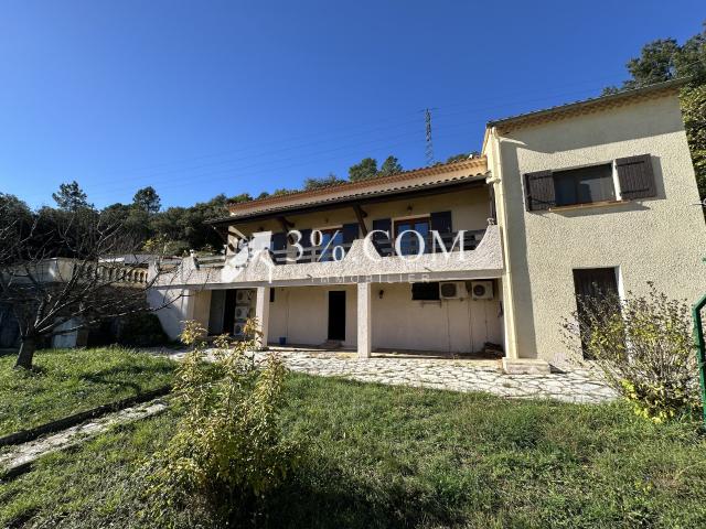 Maison 5 pièces 117 m²