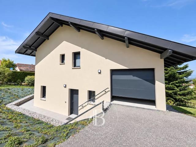 Maison 5 pièces 117 m²