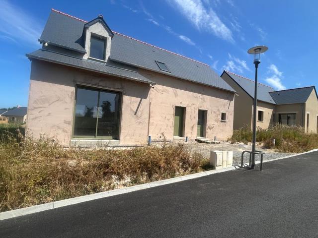 Maison 5 pièces, 117 m² à louer à Dol de Bretagne 35120