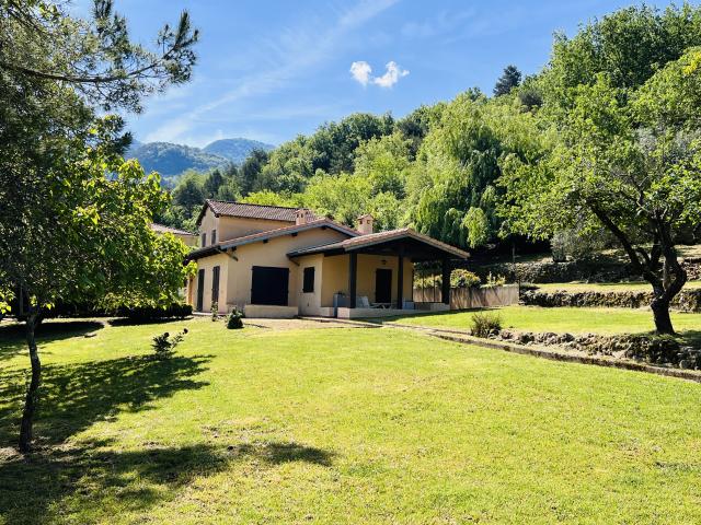 Maison 5 pièces 118 m²