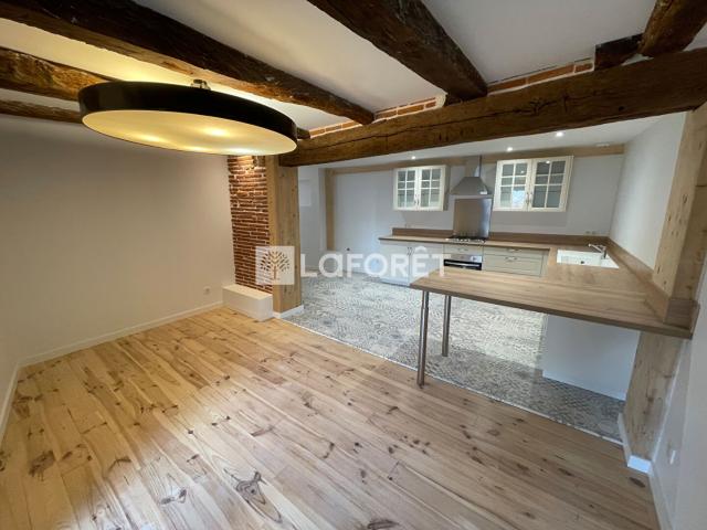 Maison 5 pièces, 118 m² à louer à Saint Juéry 81160