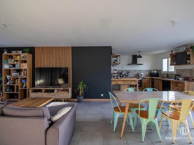 Maison 5 pièces 110 m2 Proche centre ville de Châteauneuf