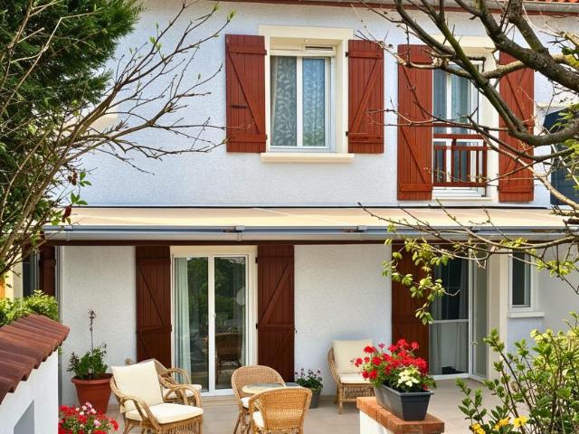 Maison 5 pièces 110 m²