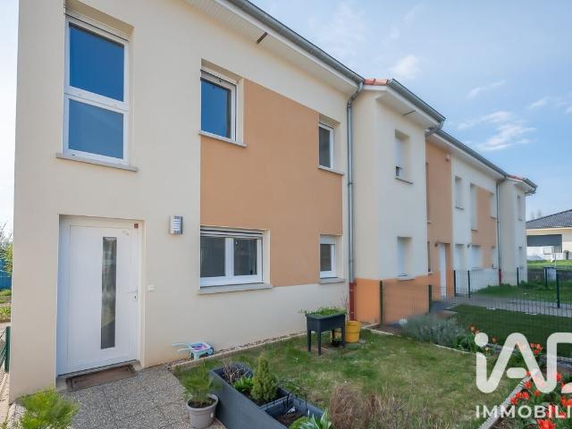 Maison 5 pièces, 110 m² à louer à Ay sur Moselle 57300
