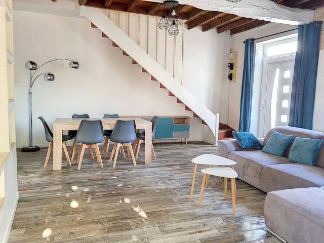 Maison 5 pièces, 110 m² à louer à Cérons 33720