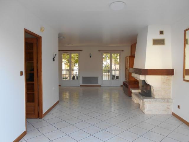 Maison 5 pièces, 110 m² à louer à Le Bourget 93350