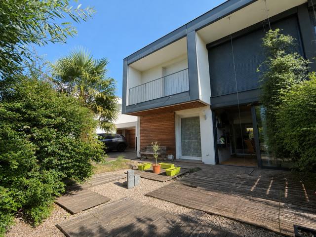 Maison 5 pièces 111 m²
