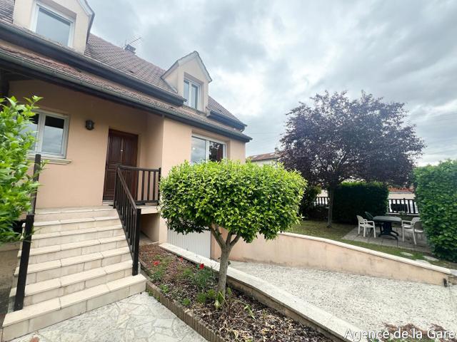 Maison 6 pièces 111 m²