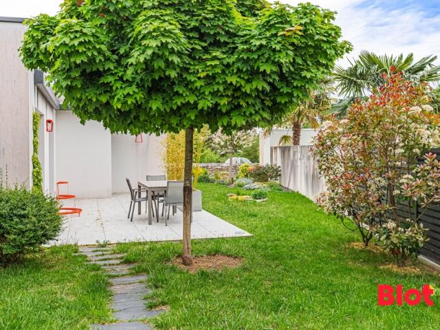 Maison 5 pièces 111 m²