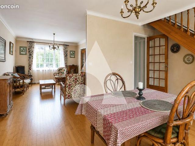 Maison 5 pièces 111 m²