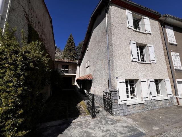 Maison 5 pièces 111 m²