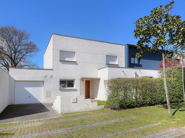 Maison 5 pièces 112 m²