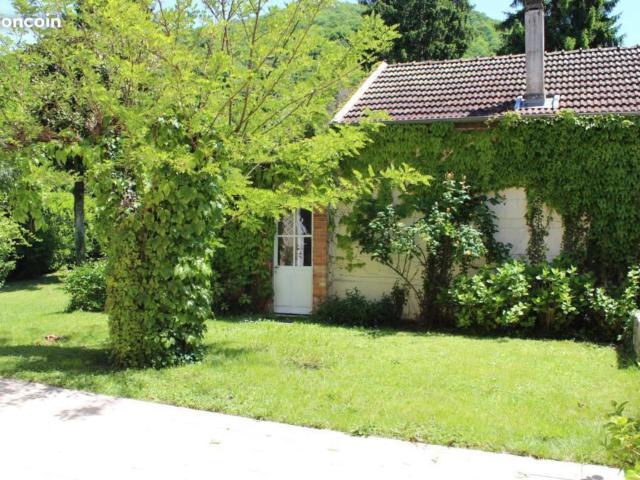 Maison 5 pièces, 112 m² à louer à Bresson 38320