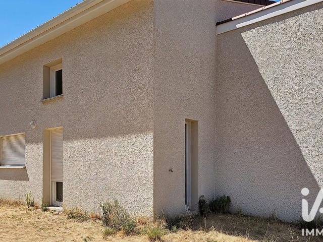Maison 5 pièces, 113 m² à louer à Brossainc 07340