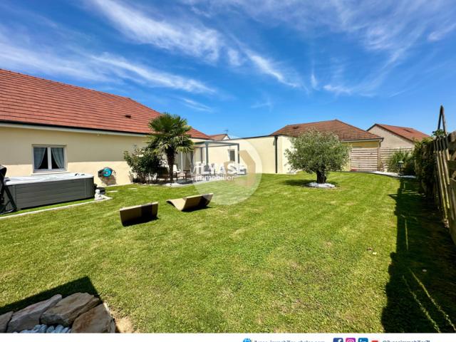 MAISON 5 PIÈCES 124 M2 | 4 CH | JACUZZI