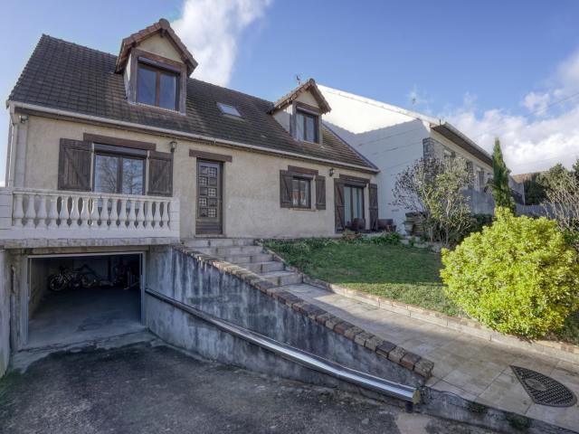 Maison 5 pièces 125 m²